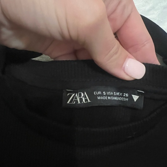NWOT Zara Flutter sleeve black body suit - Picture 3 of 3